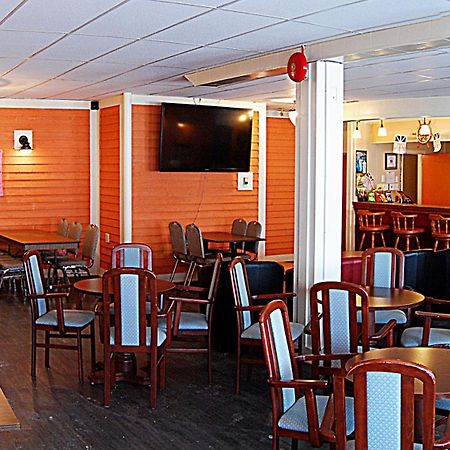 Anchor Inn Hotel And Suites Twillingate Esterno foto