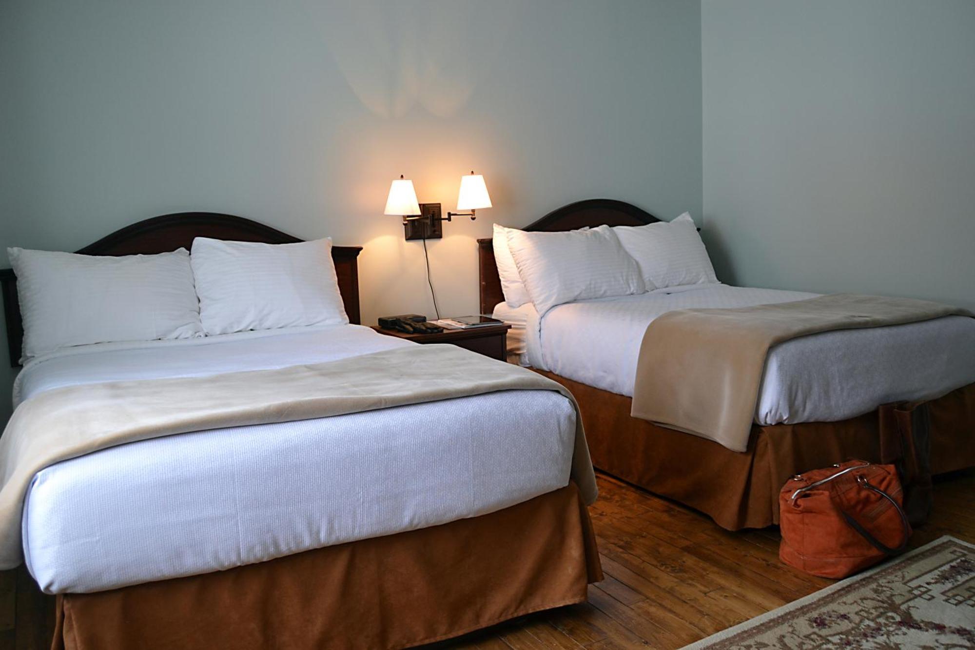 Anchor Inn Hotel And Suites Twillingate Esterno foto
